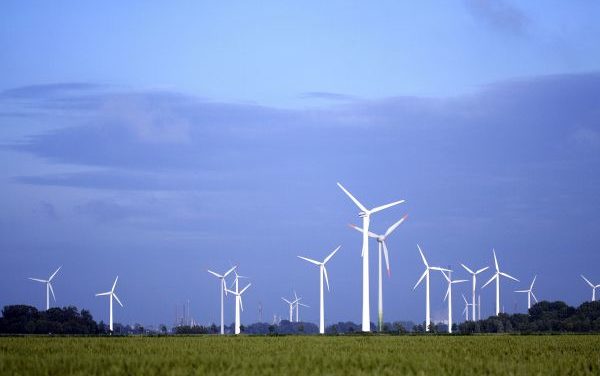 Hoffnungslos daneben: Die Windstromanlagen in Deutschland standen im Juni in 93,3% der Zeit still
