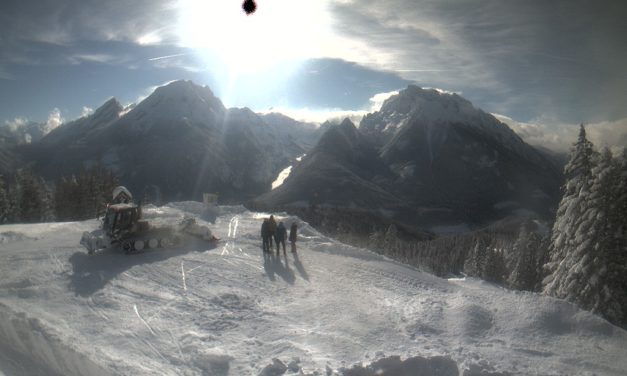 Das Potsdam-Institut für Klimafolgenforschung (PIK) schließt einen Zusammenhang zwischen den aktuellen Schneemassen in den Alpen und dem Klimawandel nicht aus!