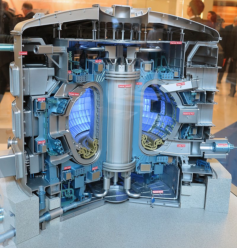 800px-ITER_Exhibit_01810402_12219071813_