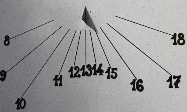 Anmerkungen zur Bestimmung der hemisphärischen solaren Einstrahlung auf „Mittelerde“