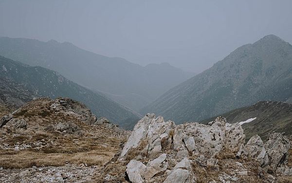 Wasser Marsch: Es wird Zeit, die weißen Hydro-Elefanten zu jagen