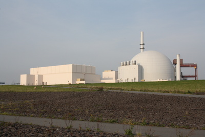 <i>U.S. Nuclear Regulatory Commission</i> genehmigt erstmals die Konstruktion eines kleinen modularen Kernreaktors