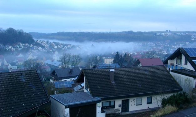 Dezember und Januar verhalten sich seit 10 Jahren unter&shy;schiedlich in Deutschland – ein Wider&shy;spruch zum CO<sub>2</sub>-Treibhaus&shy;effekt.