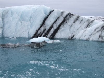 Arktisches Meereis: Langfristige Abnahme lässt auf sich warten!