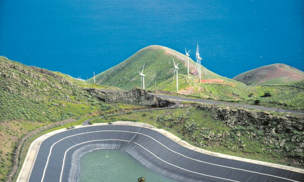 Wie wäre es mit einem Pilotprojekt zur Demonstration der Machbarkeit einer vollständigen Stromerzeugung aus Wind, Sonne und Batterien?