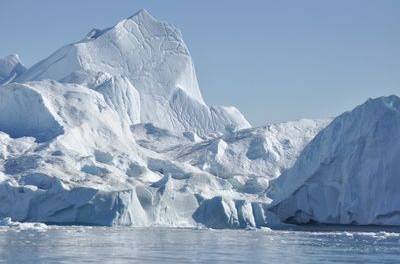 Zentralgrönland war (geologisch gesehen) vor kurzem eisfrei und mit Pflanzen bedeckt, als der CO₂-Gehalt unter 300 ppm lag