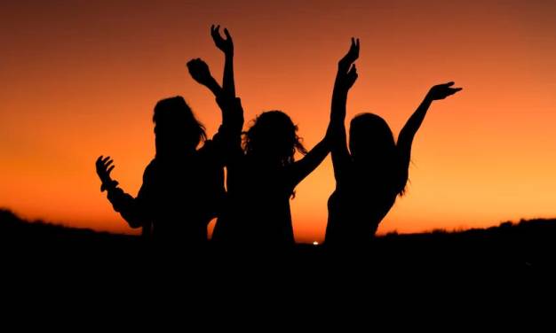 Ein Energieexperte erfindet den Nacht-Sonnenstrom