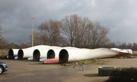 Wenn die Blätter von alten Windkraftanlagen fallen