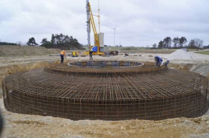 Ein Bild, das Himmel, draußen, Gelände, Baustelle enthält. Automatisch generierte Beschreibung