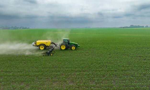 Fossile Treibstoffe und Dünger: Eine Paarung, welche die Welt ernährt