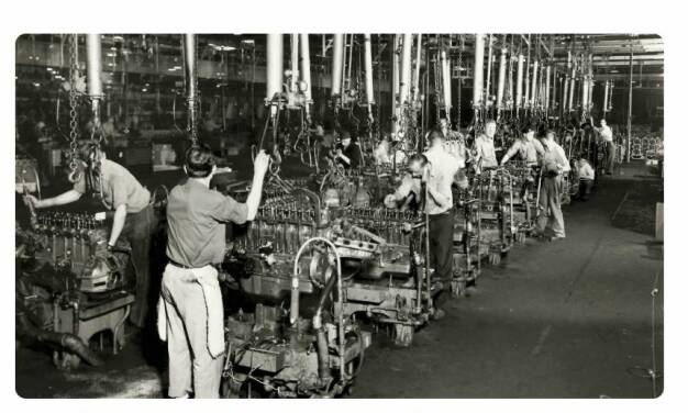 Mit der Vorgabe der neuen Regierung, investiert General Motors nun wieder in Verbrenner