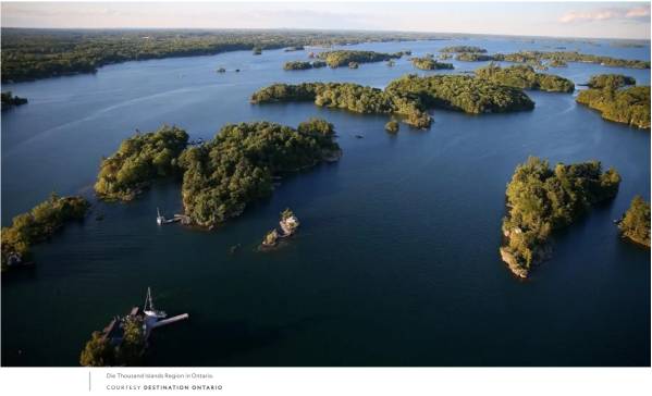 Die Höhen und Tiefen industrieller Windturbinen werden am 19. Juni 2025 deutlich sichtbar
