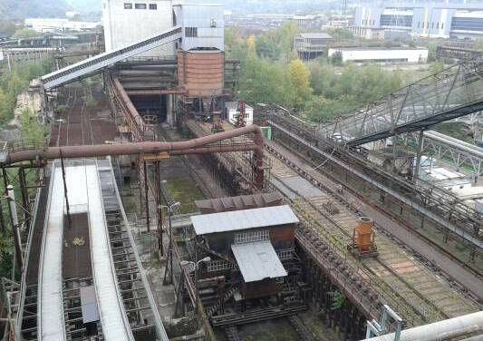 Die Landesregierung in Queensland stellt sich gegen die regierende Labor Partei