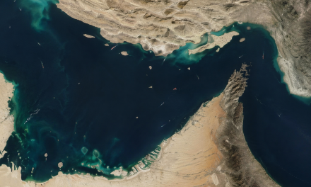Die Spannungen in der Straße von Hormuz und die materiellen Vorteile fossiler Brennstoffe